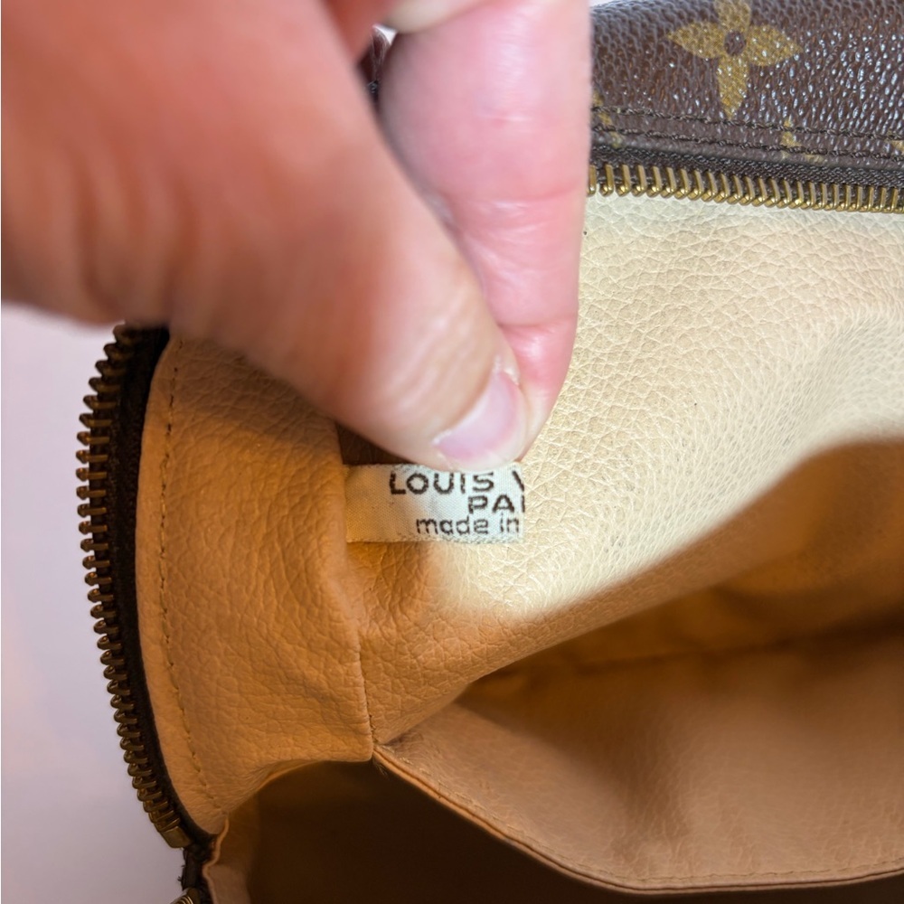 Louis Vuitton Trousse 28 Bag - Picture 8 of 10